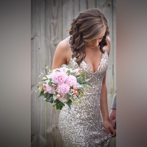 Prom Dress - Picture 1 of 4